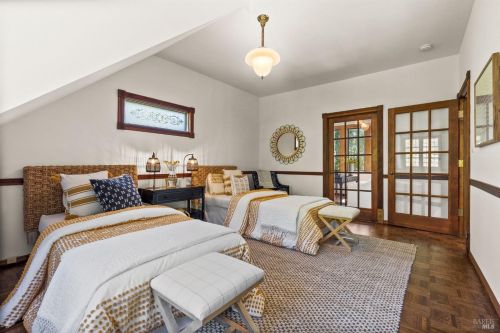 65 Bay Vis Dr, Mill Valley CA 94941-1622 exterior