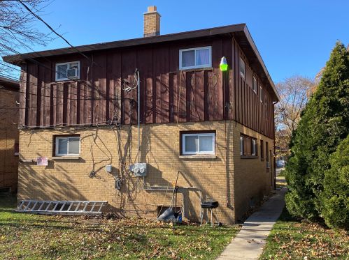 4316 88th St, Milwaukee WI  53222-1721 exterior