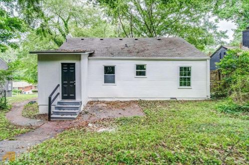 2935 Harlan Dr, Atlanta GA  30344-3705 exterior