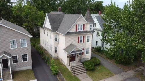 38 Chase Ave, Springfield MA 01108-1601 exterior