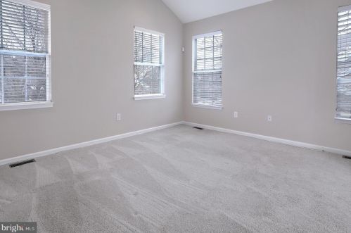 104 Hoover Ave, Princeton NJ 08540-4635 exterior