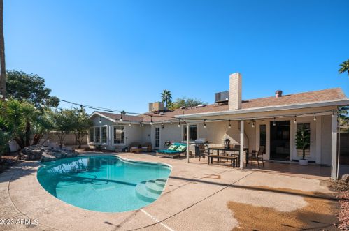 4352 Cherokee St, Phoenix AZ  85044-3206 exterior