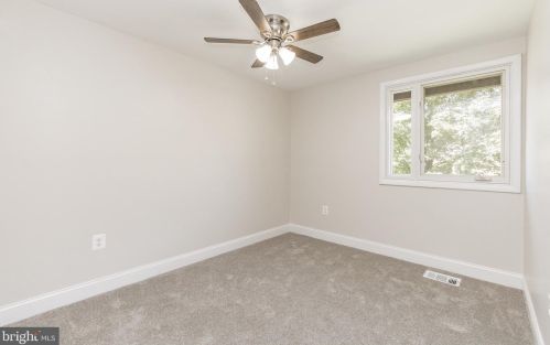 548 Gln Ct, Glen Burnie MD 21061-4733 exterior