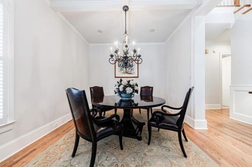 15 Conifer Cir, Atlanta GA 30342-4303 exterior