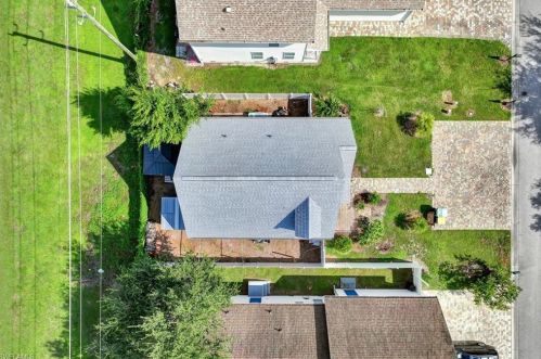 279 Leawood Cir, Naples FL 34104-4133 exterior