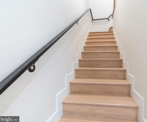 3523 16th St, Washington DC  20018-2301 exterior