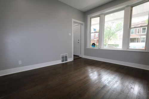 7436 Maryland Ave, Chicago IL  60619-1922 exterior