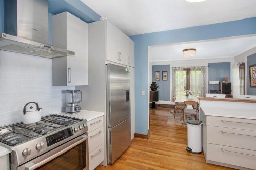 800 Sigsbee St, Grand Rapids MI 49506-2536 exterior