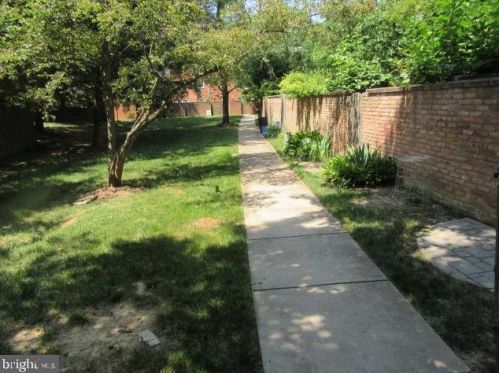 1551 Dunterry Pl, Mc Lean VA  22101-4316 exterior