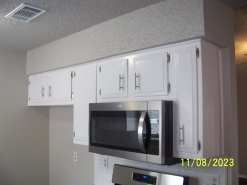 11807 Acorn Creek Trl, Austin TX  78750-1417 exterior