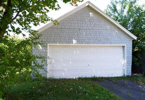 32 Noble Ave, Canton, WI 54868-2042