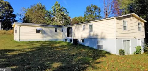 860 Pat Ln, Huntingtown MD exterior