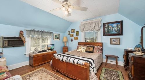 239 7 St, Perris CA 92570-2366 exterior