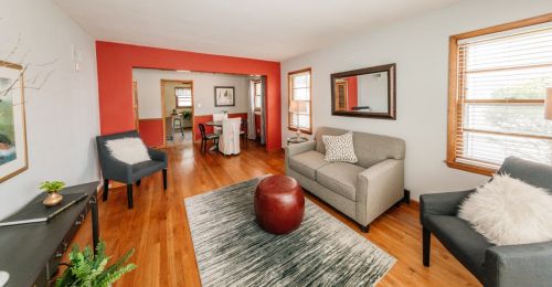 8918 Burleigh St, Milwaukee, WI 53222-3630