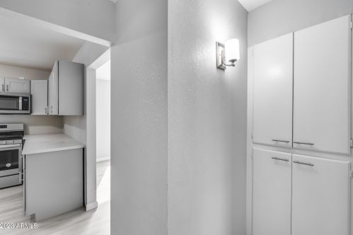 8921 10th St, Phoenix AZ  85020-3003 exterior