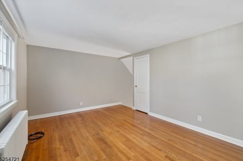 506 Lincoln Park, Cranford NJ 07016-3126 exterior