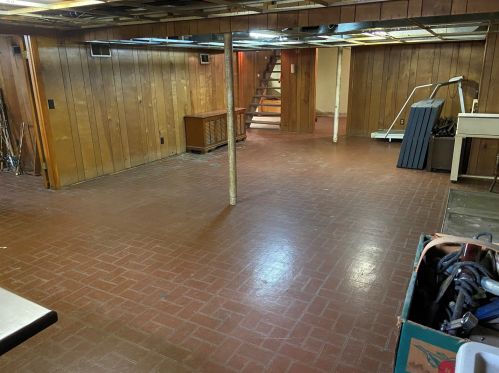 2313 Taylor St, Joliet IL 60435-6124 exterior