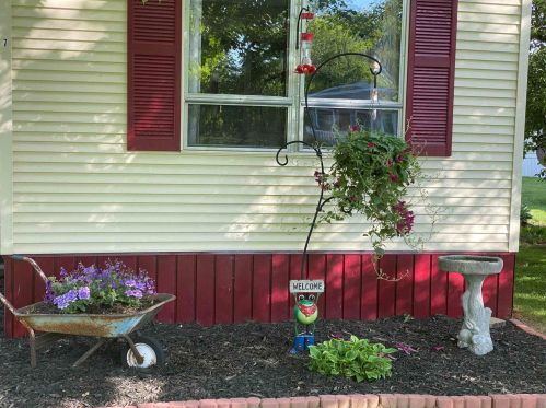 7 Duke Ln, Concord, NH 03303-4118