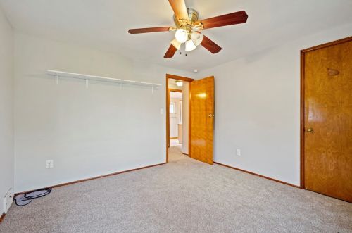 349 Anthon Dr, Pittsburgh PA 15235-3911 exterior