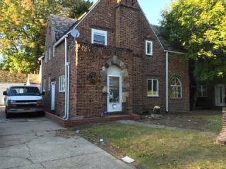 10829 67th Dr, Flushing NY  11375-2945 exterior