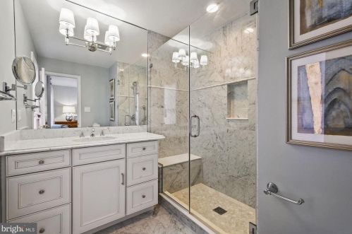 3644 Winfield Ln, Washington DC 20007-2370 exterior