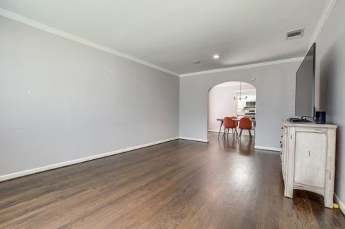 6347 Anita St, Dallas TX 75214-2707 exterior