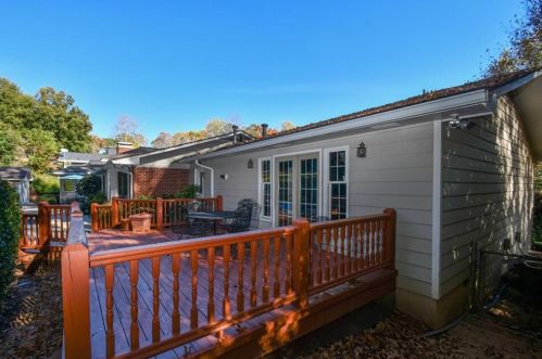 1179 Springdale Rd, Gainesville GA 30501-2443 exterior