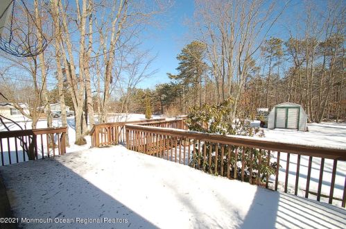 623 Berkeley Ave, Berkeley Township NJ 08721-3703 exterior