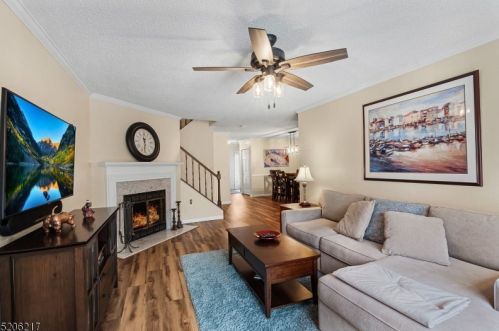 1502 Bayley Ct, Bridgewater NJ  08807-3553 exterior