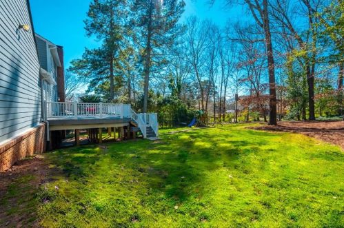 1434 Cedarhurst Dr, Atlanta GA 30338-4619 exterior