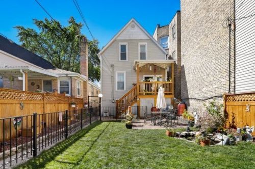 4047 Drake Ave, Chicago IL 60659-3207 exterior