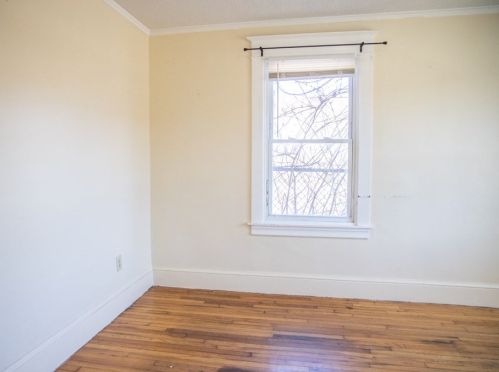 48 Morris St, Springfield MA 01105-2001 exterior