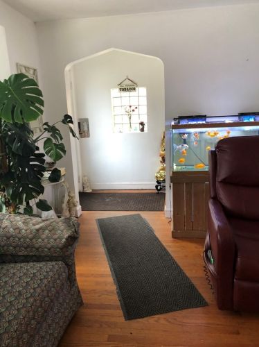 3046 Jarvis Ave, Chicago, IL 60645-1112