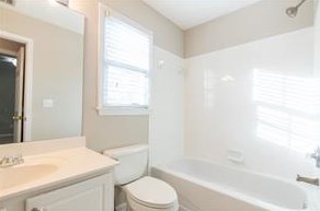 1109 Glenrose Dr, Smyrna GA 30080-4126 exterior