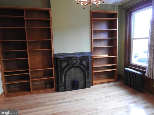 1527 16th St, Philadelphia PA  19121-4204 exterior