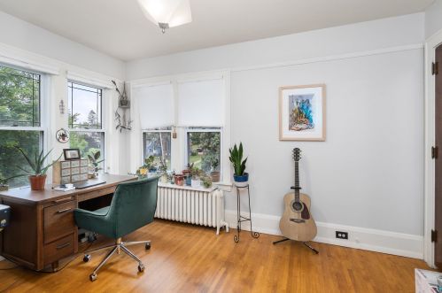 702 Woodland Ave, Duluth MN 55812-1425 exterior