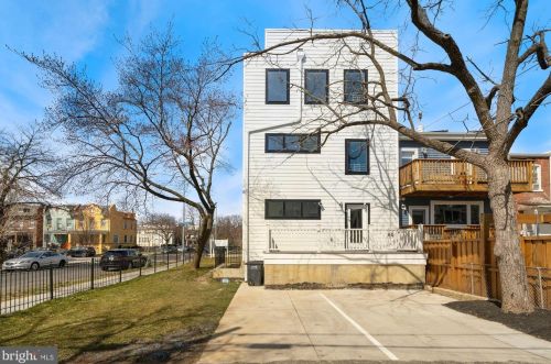 1201 Staples St, Washington DC 20002-3923 exterior