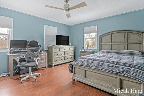 739 Marcia St, Wyoming MI 49509 exterior