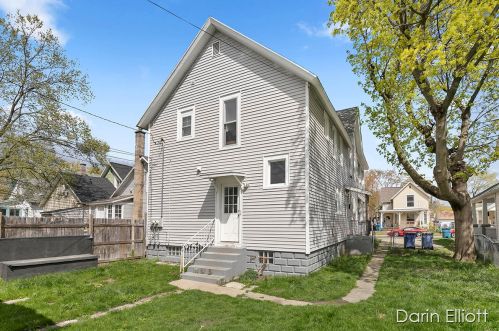 1037 Jennette, Grand Rapids MI 49504-4143 exterior