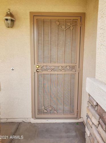 1853 Shannon St, Chandler AZ  85225-9080 exterior