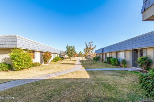 2045 Elm St, Phoenix AZ  85015-3733 exterior