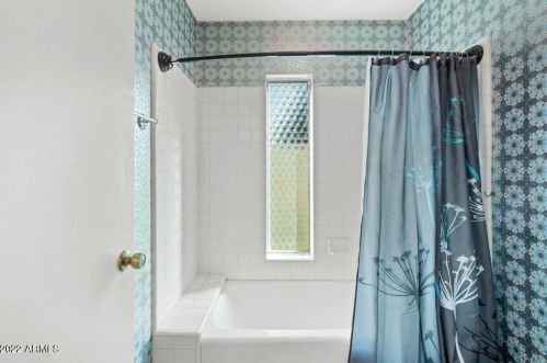 6127 13th St, Phoenix AZ 85040-1249 exterior