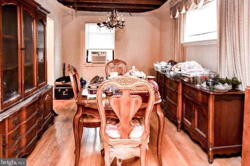 4609 Clay St, Washington DC 20019-1422 exterior