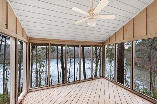 9615 Huntcliff Trce, Atlanta GA 30350-2615 exterior