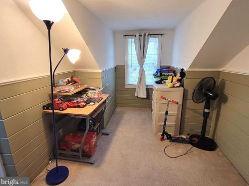 228 Bentley Ave, Trenton NJ  08619-3724 exterior