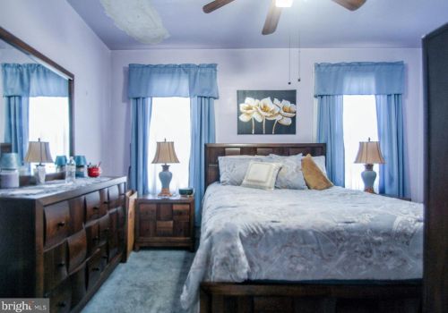 7132 Bryan St, Philadelphia PA 19119-1635 exterior