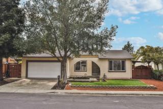 1831 Elkwood Dr, Concord CA  94519-1122 exterior