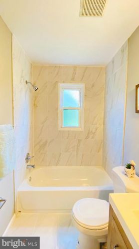 3304 Moline Rd, Silver Spring MD  20902-2231 exterior