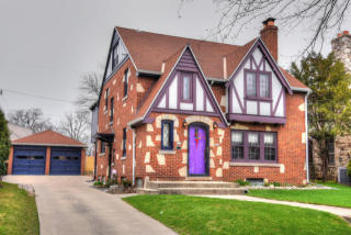 613 70th St, Milwaukee, WI 53213-3853