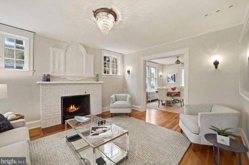 1700 Hobart St, Washington DC 20009-3705 exterior